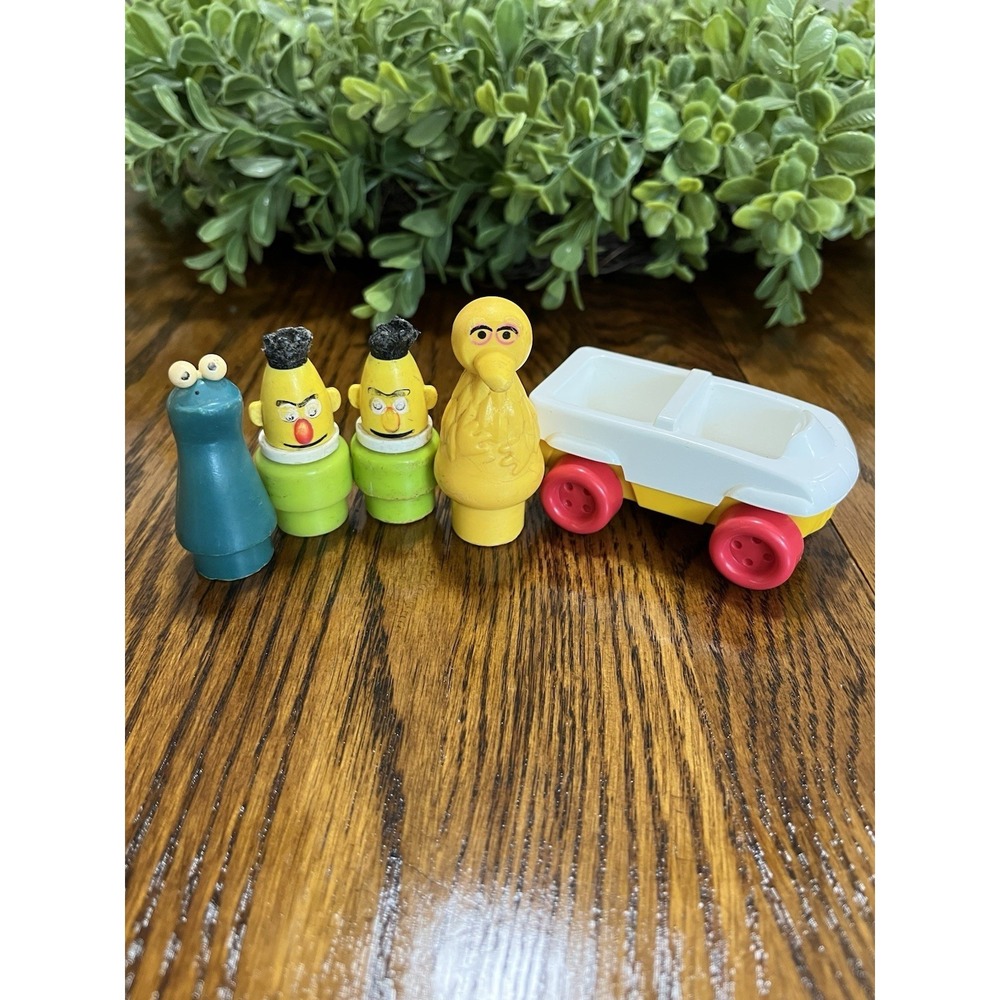 Fisher Price Little People Sesame St. Lot‎ 1981 Car Cookie Monster~Bert~Big Bird